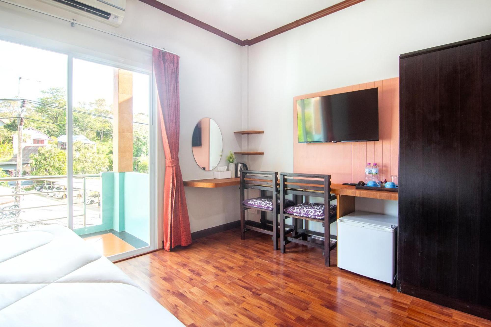 Kamala Beach Residence Экстерьер фото